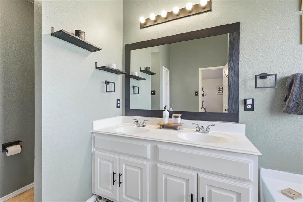 Sendera Ranch - Residential