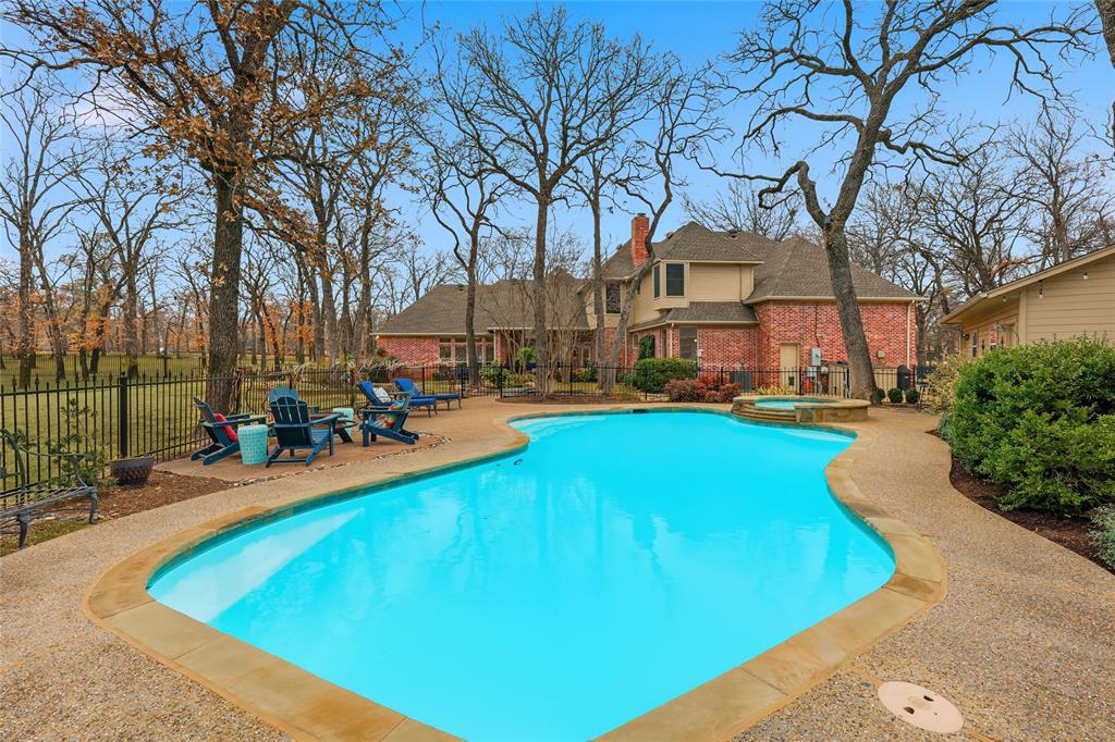 Shadow Wood Estates - Residential