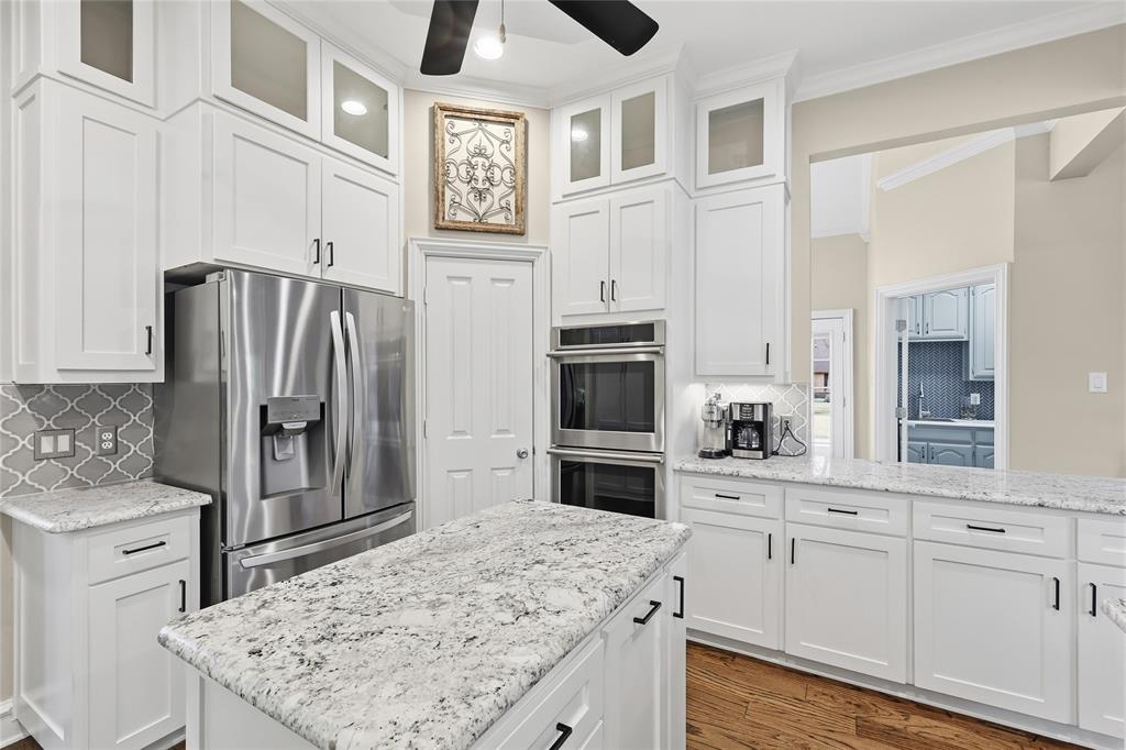 Shadow Wood Estates - Residential