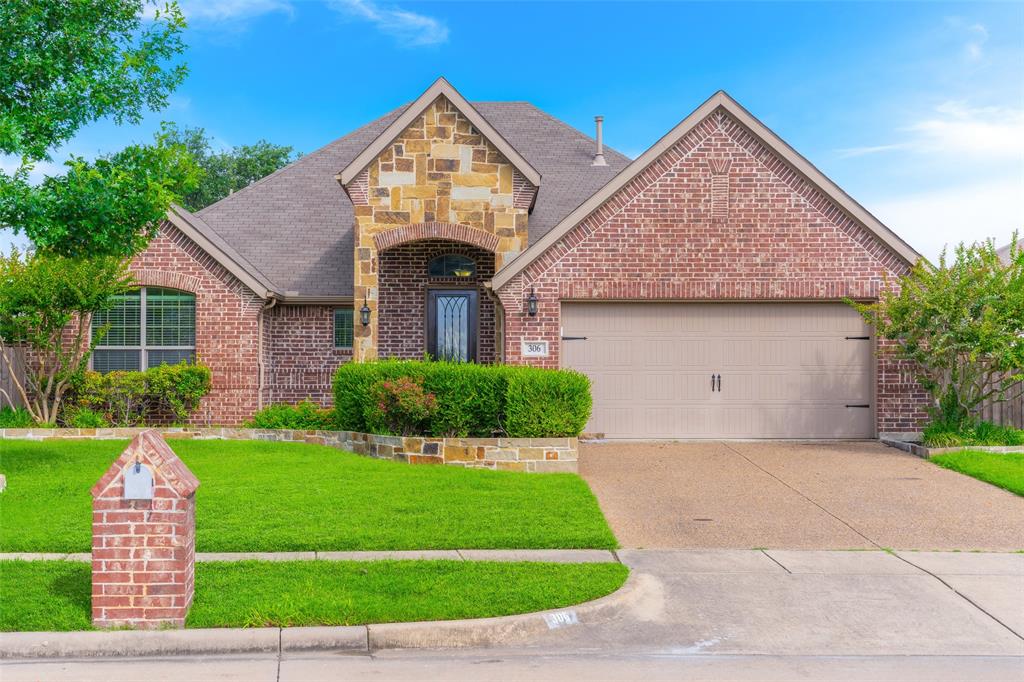 306 Spruce Trail