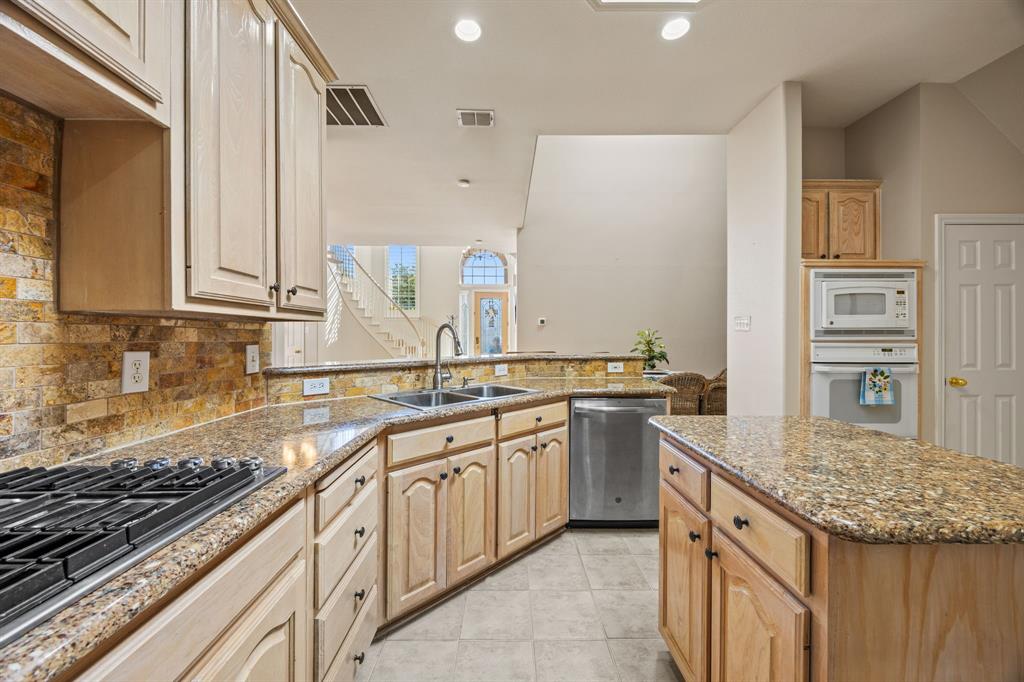 Villas Of Beacon Hill Stonecreek Village - Residential