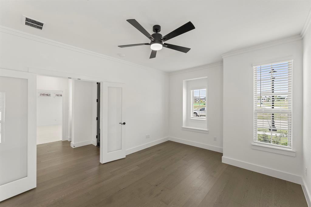 12814 Meadow Glen