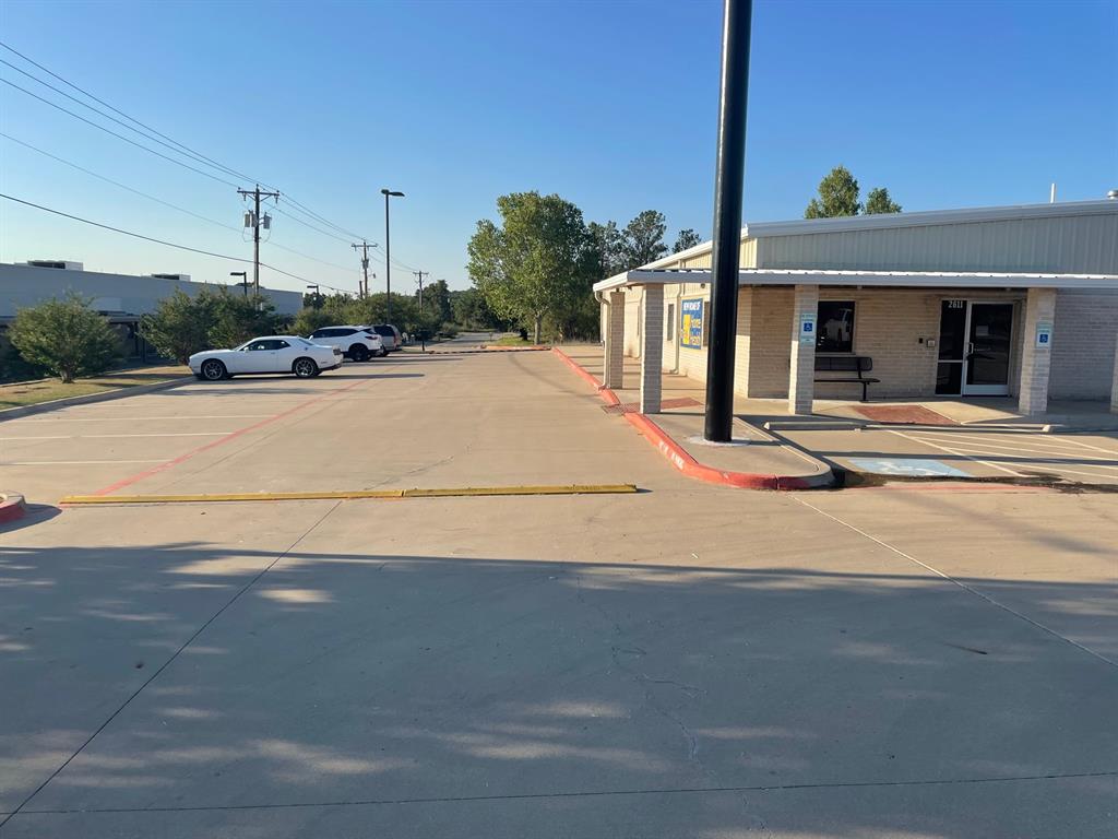 2611 Highway 180 W