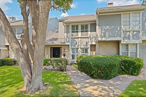 Photo of 7621 Woodthrush Drive #18, Dallas, TX 75230 (MLS # 21391097)