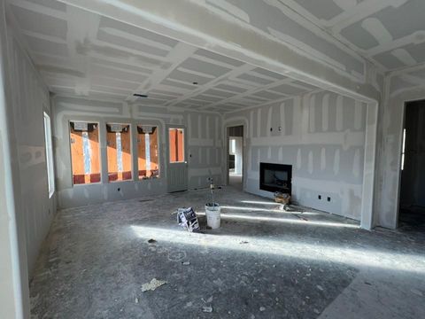 Tiny photo for 557 Waterford Park Boulevard, Weatherford, TX 76087 (MLS # 21132633)