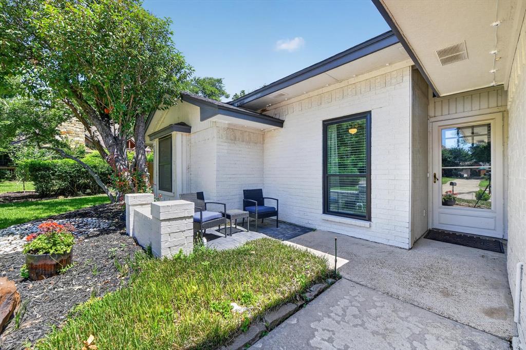 5 Paint Rock Court