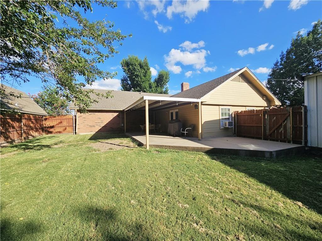 804 Crestline Drive