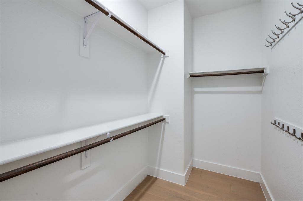 Danielle At Craig Ranch, The - Residential