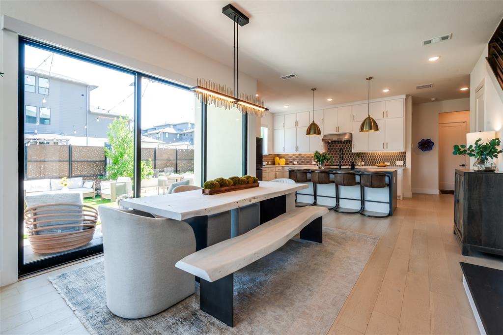 Danielle At Craig Ranch, The - Residential