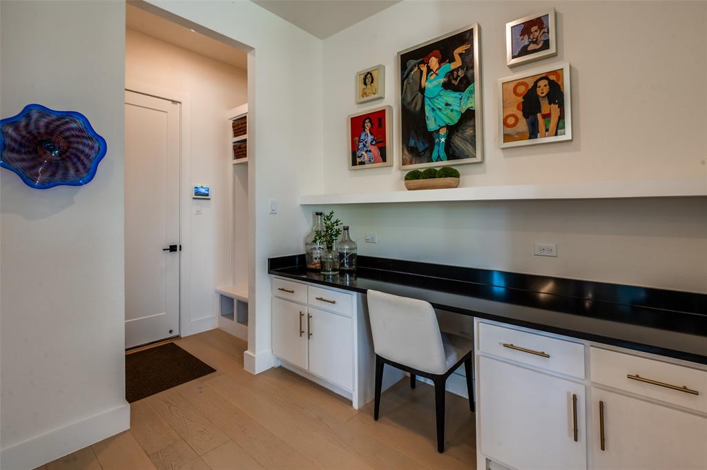 Danielle At Craig Ranch, The - Residential