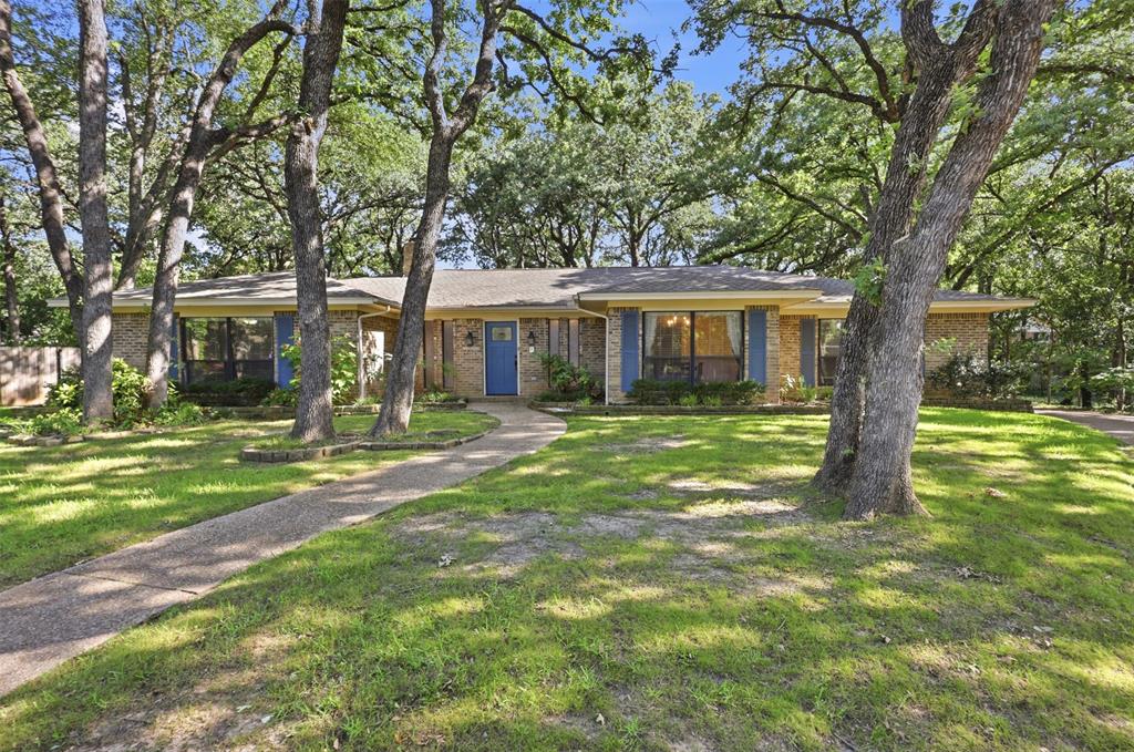 2108 Edgewood Court