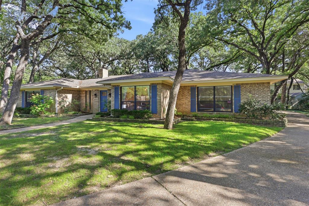 2108 Edgewood Court