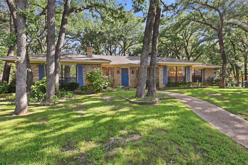 2108 Edgewood Court