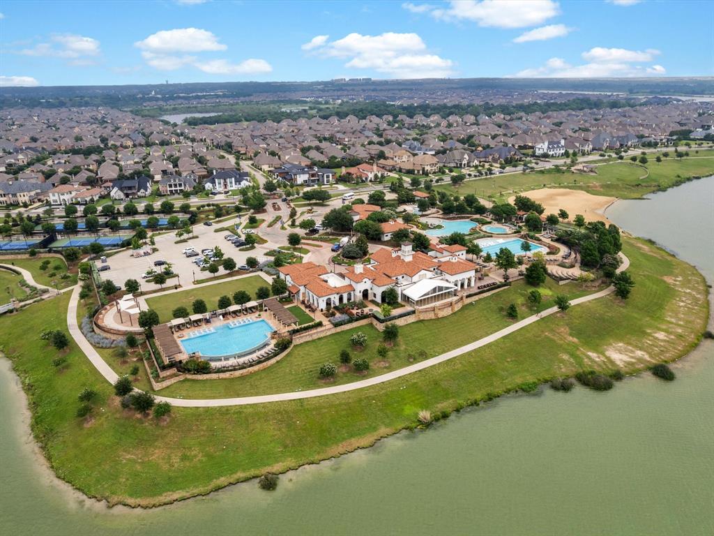 Viridian Village 2f - Residential
