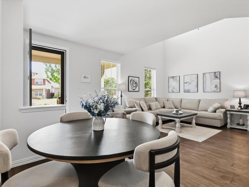 Viridian Village 2f - Residential