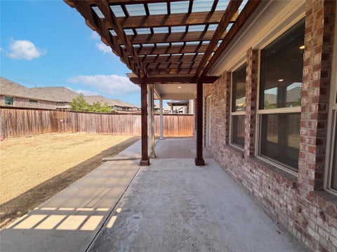 Tiny photo for 5417 Highview Court, Haltom City, TX 76137 (MLS # 21400434)