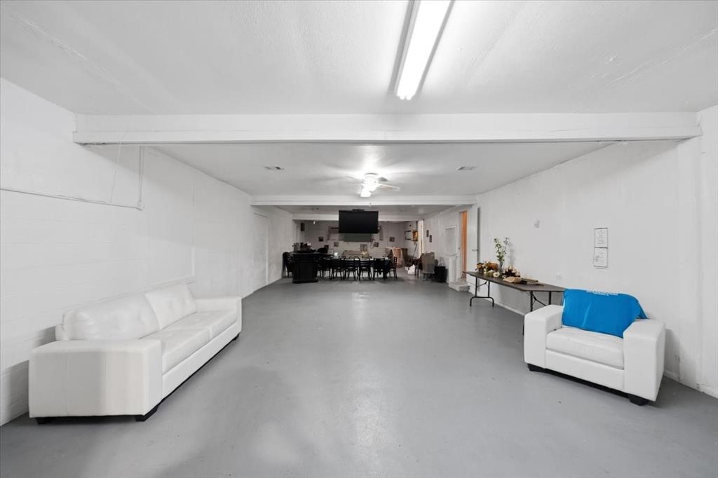 Belmont - Commercial Sale