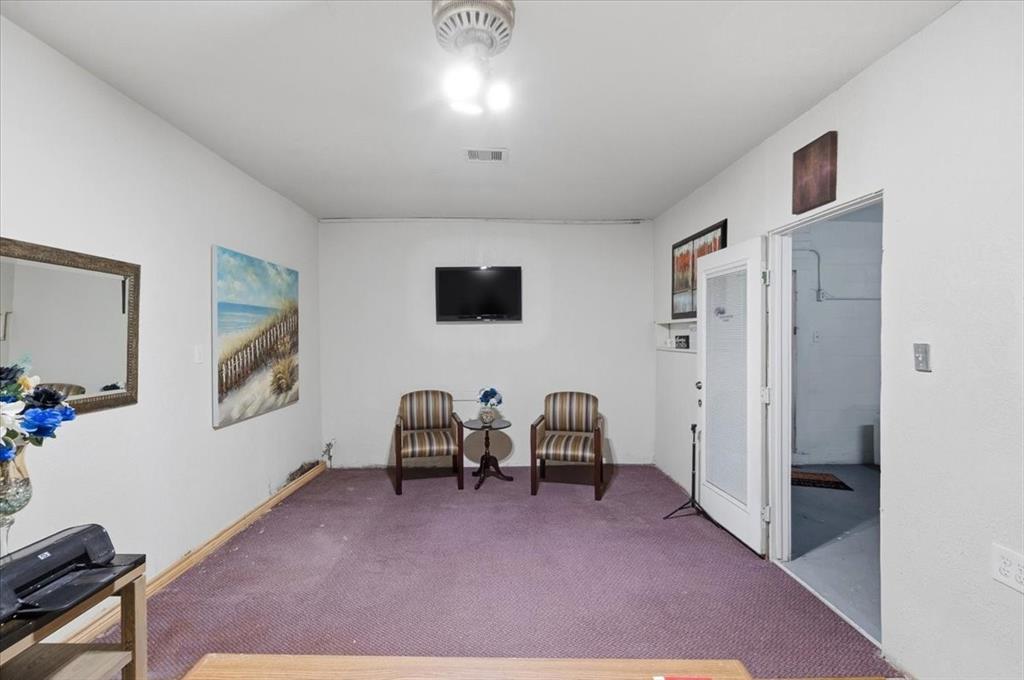 Belmont - Commercial Sale