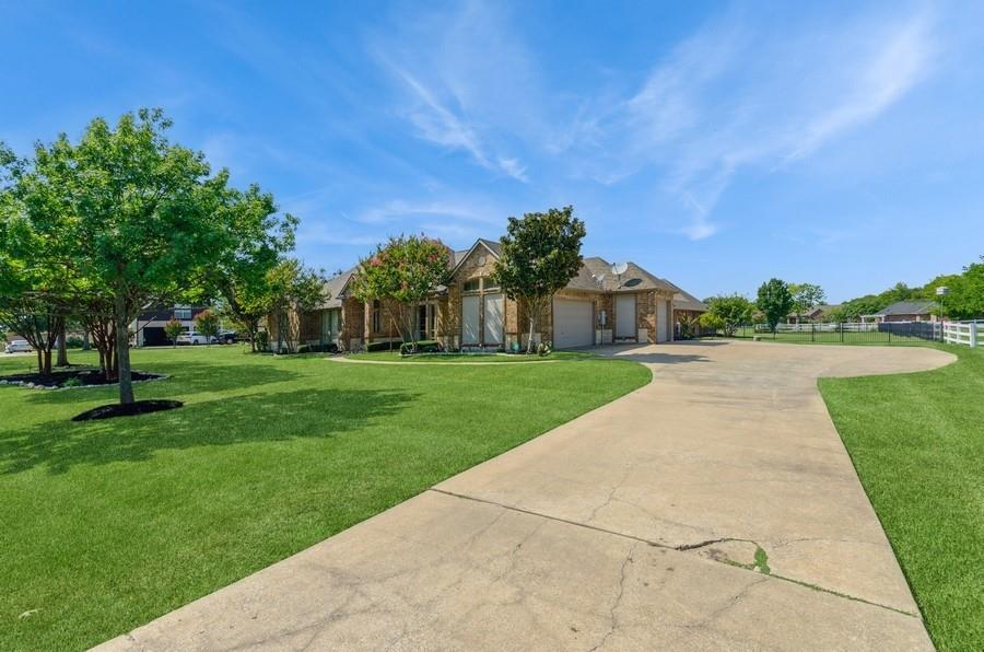 819 Equestrian Drive