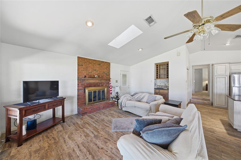 Villa Cove - Residential