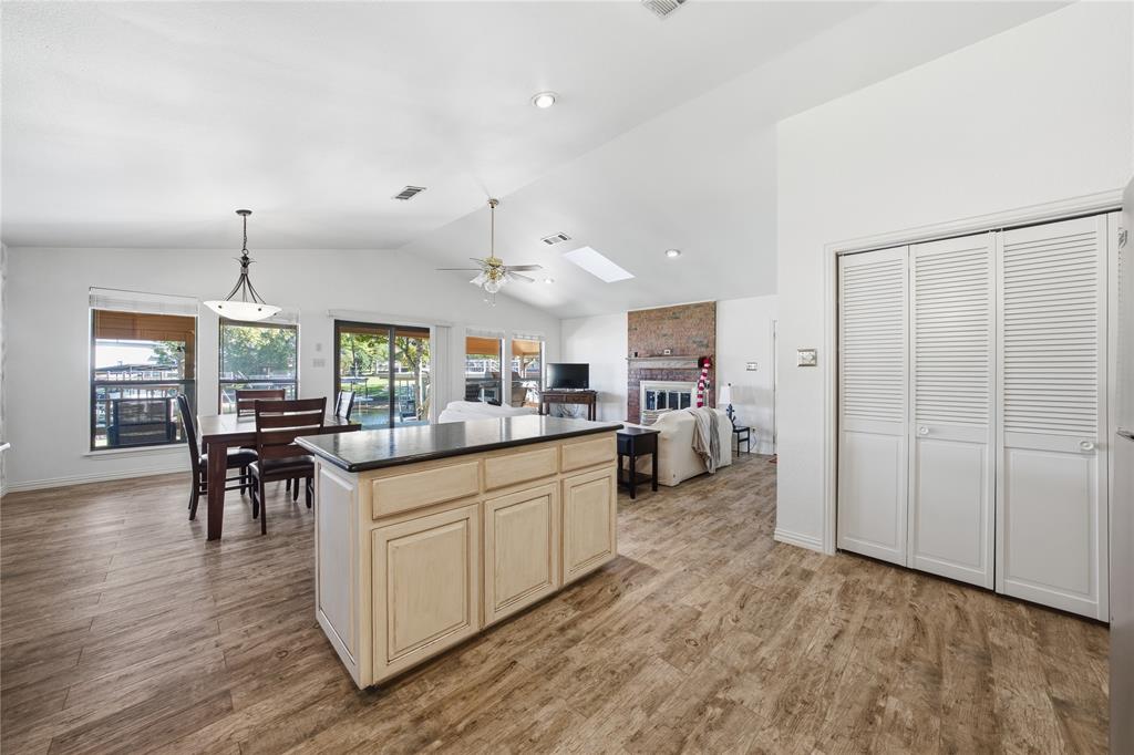 Villa Cove - Residential