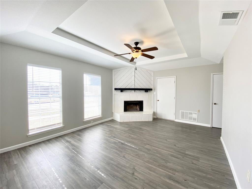3809 Tamarron Lane
