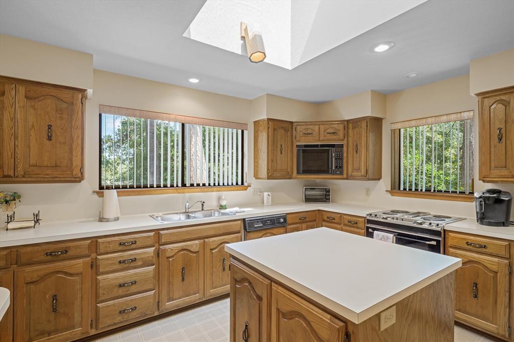 Holly Lake Ranch - Residential