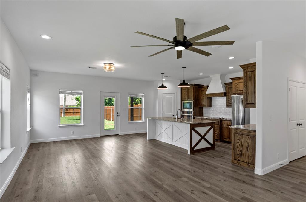 Original Town Paradise - Residential Income