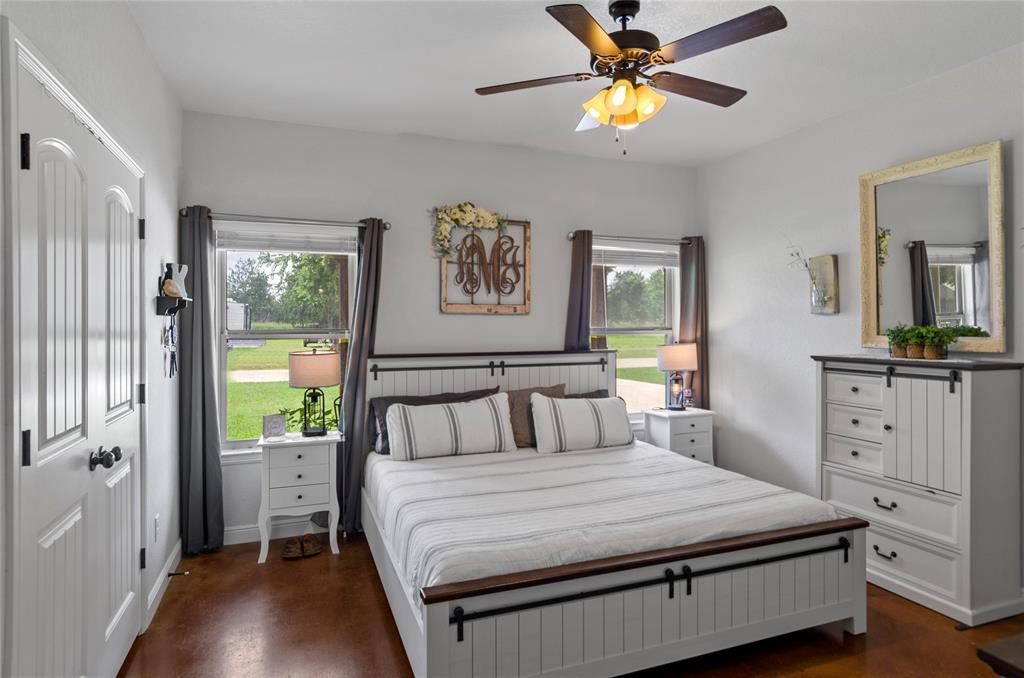 Original Town Paradise - Residential Income