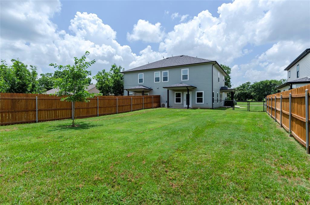 Original Town Paradise - Residential Income