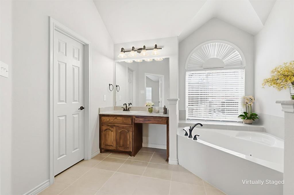 Lakes Of La Cima Ph Three - Residential