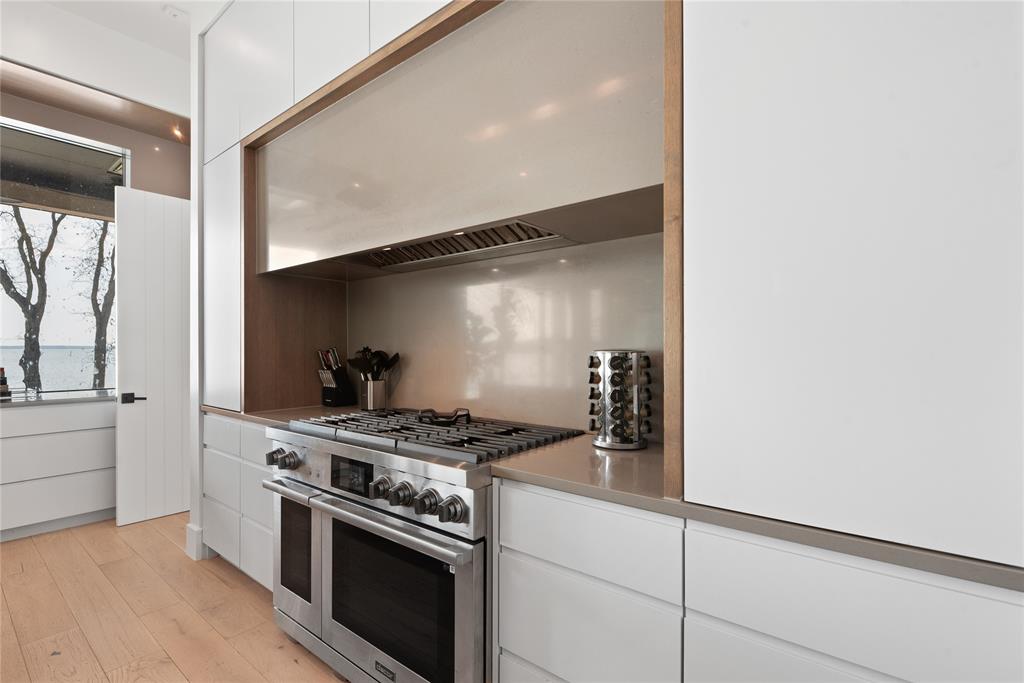 Admiral Shores - Residential