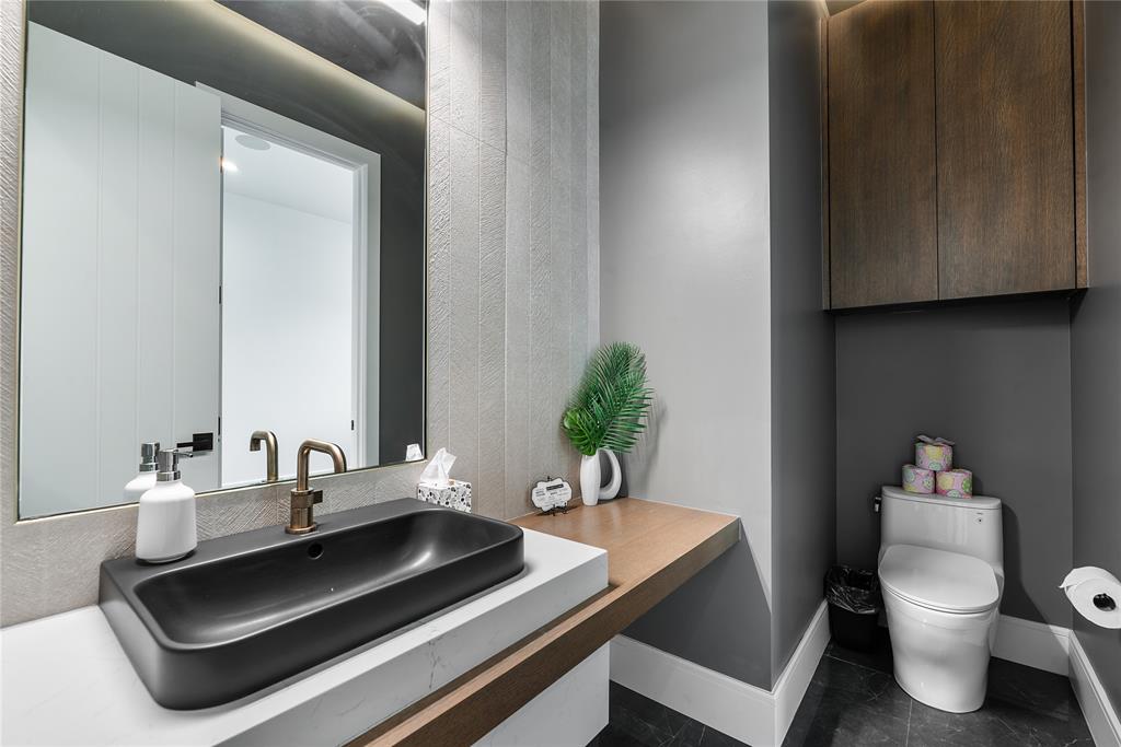 Admiral Shores - Residential