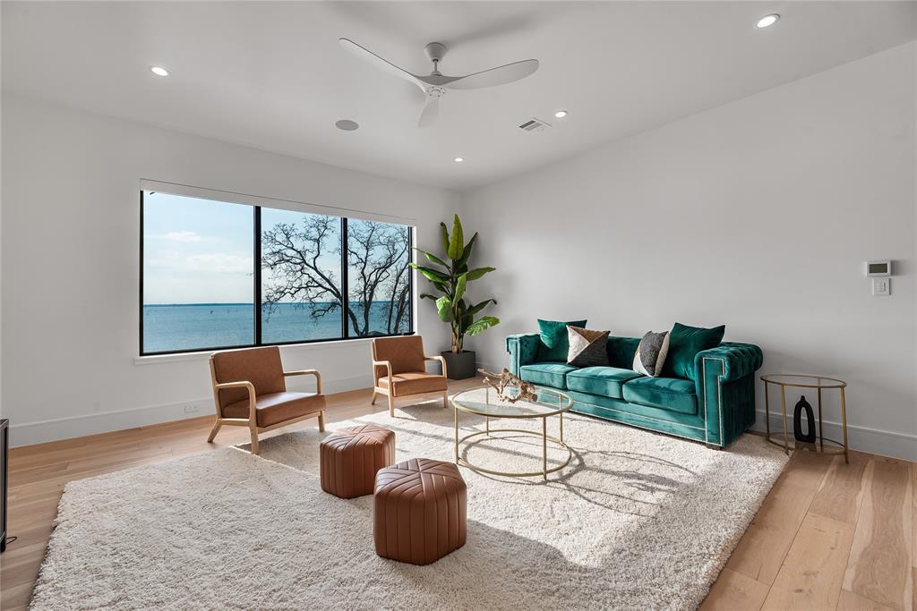 Admiral Shores - Residential