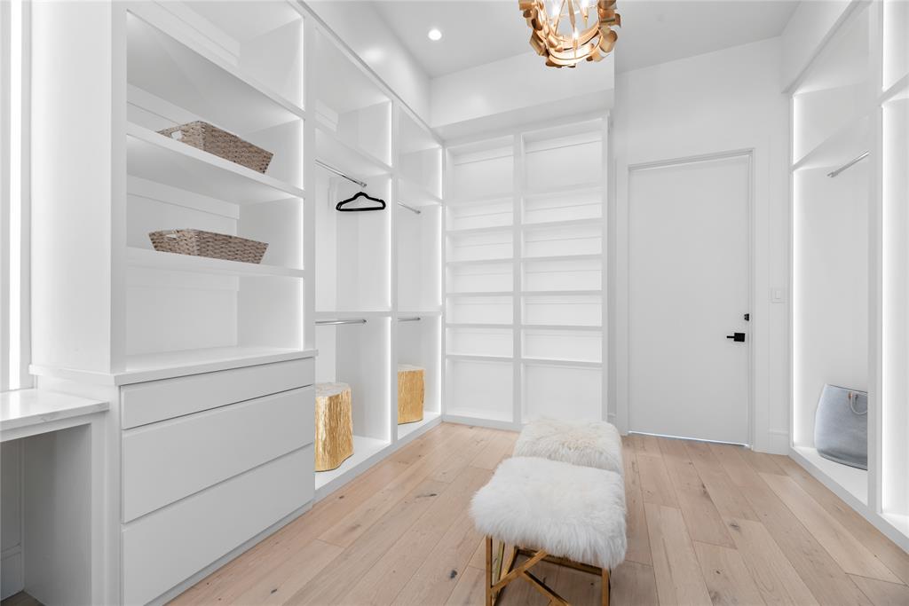 Admiral Shores - Residential