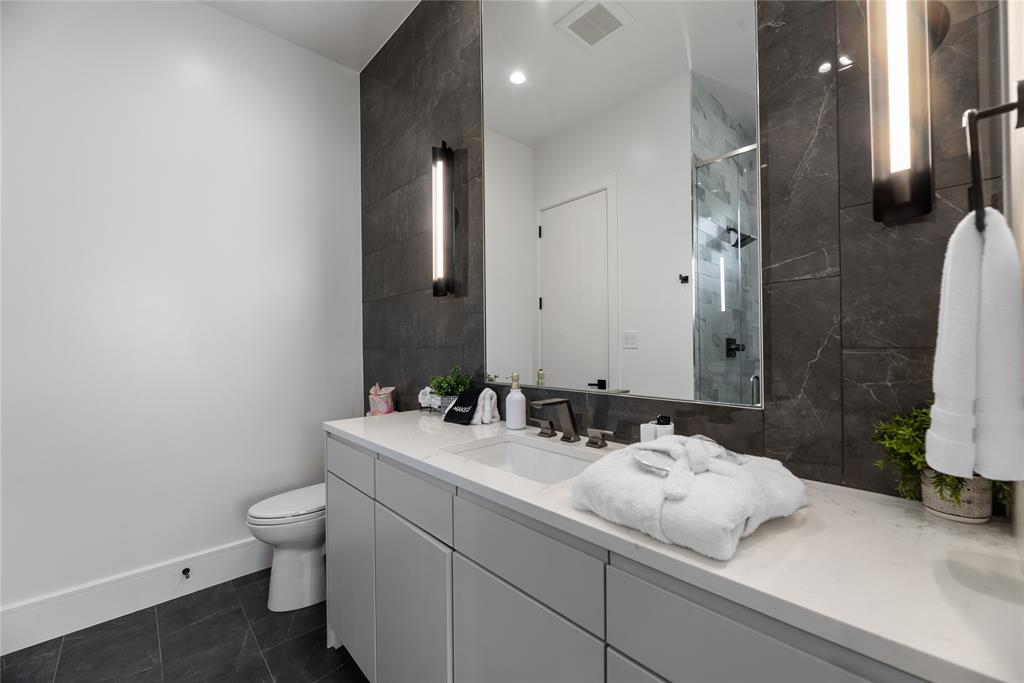 Admiral Shores - Residential