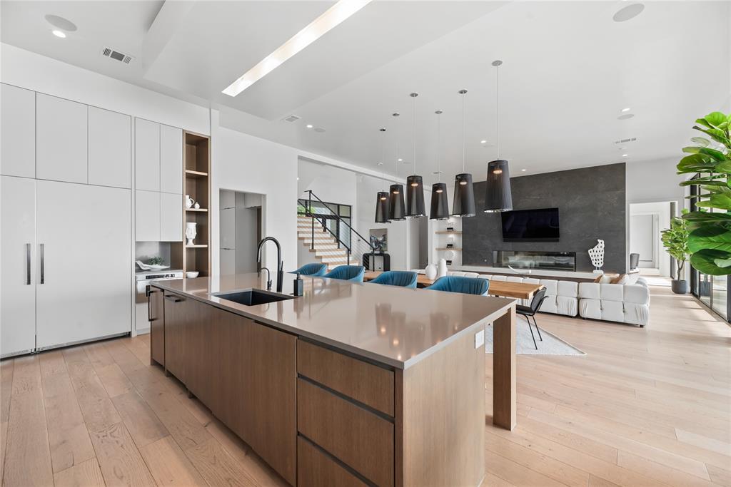 Admiral Shores - Residential