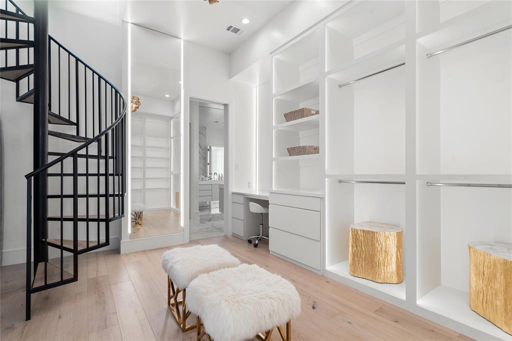 Admiral Shores - Residential