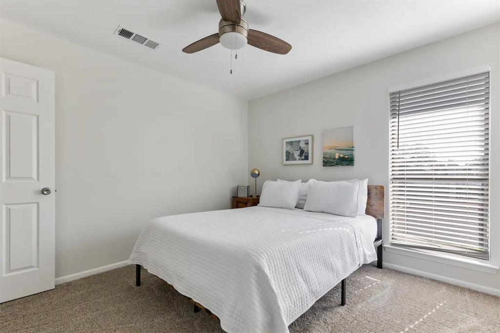 9402 - 9404 moss farm Lane