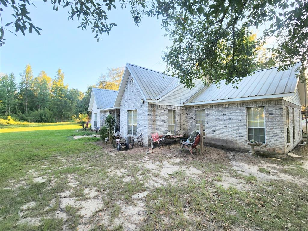 Photo of 8284 Fm 92 S, Woodville, TX 75979 (MLS # 21402652)