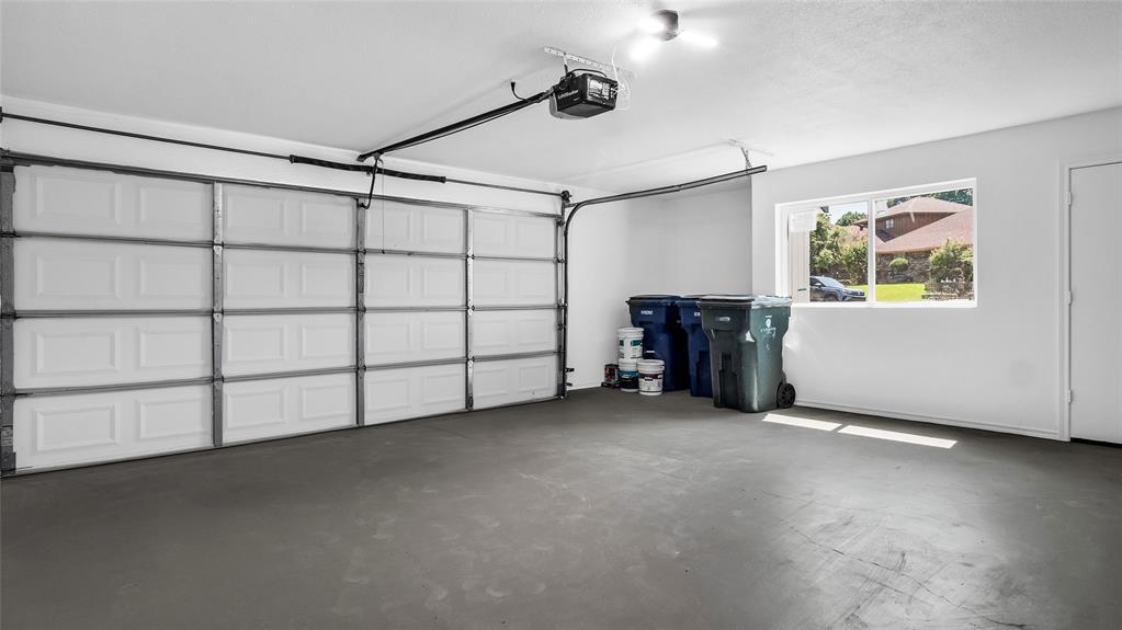 Club Country - Residential Lease