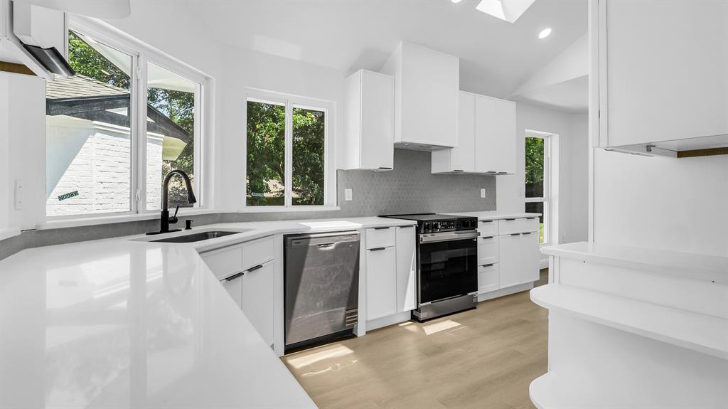 Club Country - Residential Lease