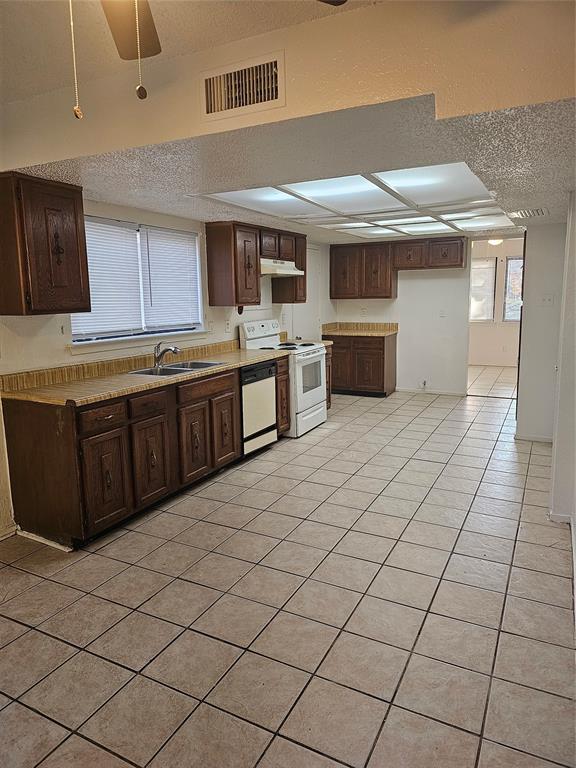 Arapaho East 04 2nd Inst - Residential Lease