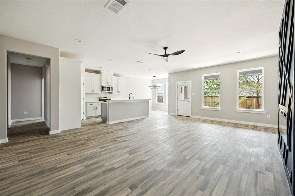 113 E Southbrook Drive