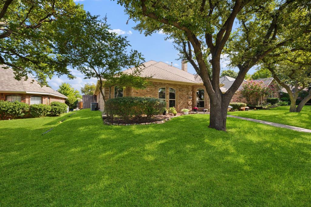 2311 Heatherwoods Way
