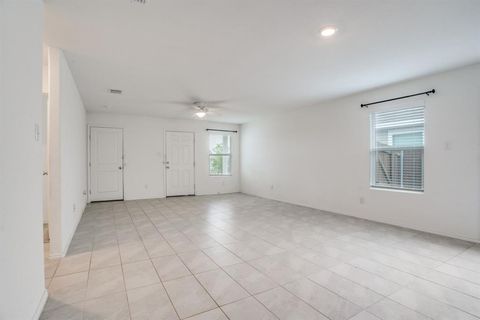 Tiny photo for 3616 Kinglet Court, McKinney, TX 75071 (MLS # 21223736)