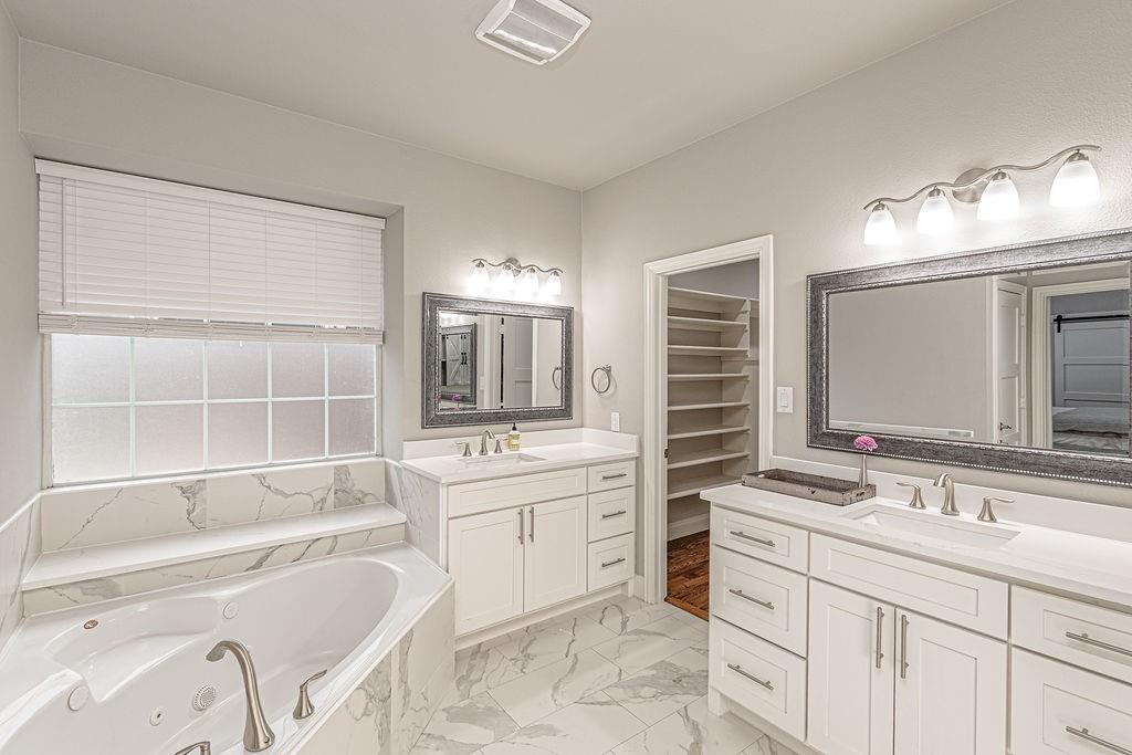 Pecan Harbor Estates - Residential