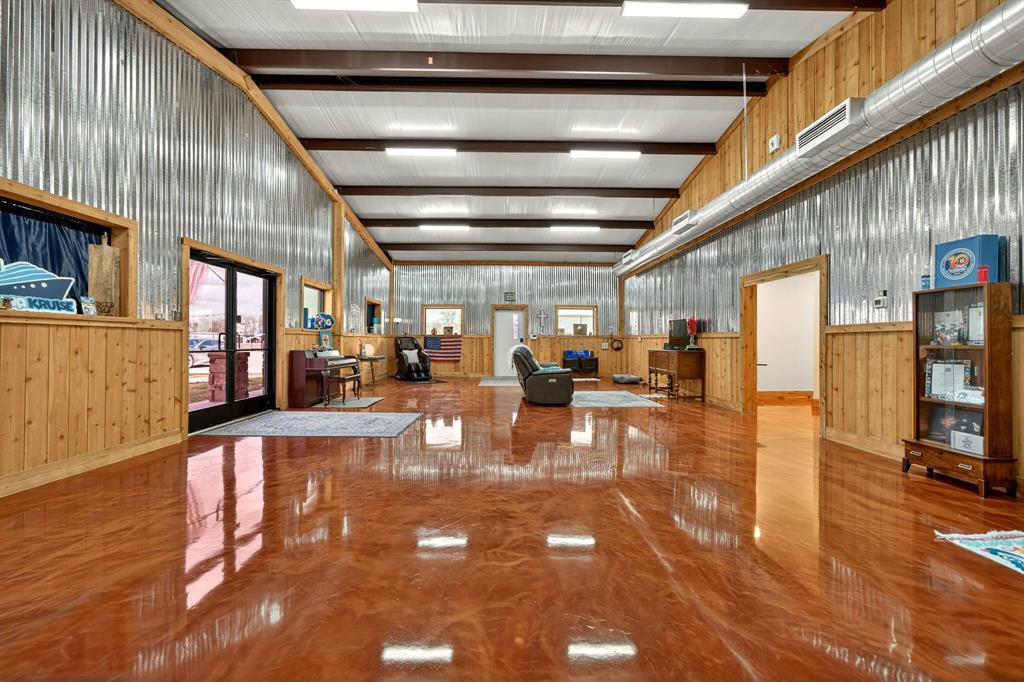 Cash Bus Park Ph 1 - Commercial Sale