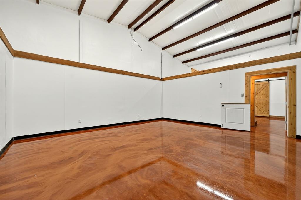 Cash Bus Park Ph 1 - Commercial Sale