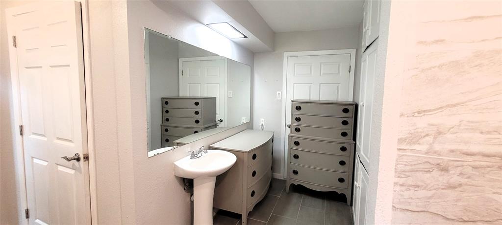 Wm Baskins - Residential Lease